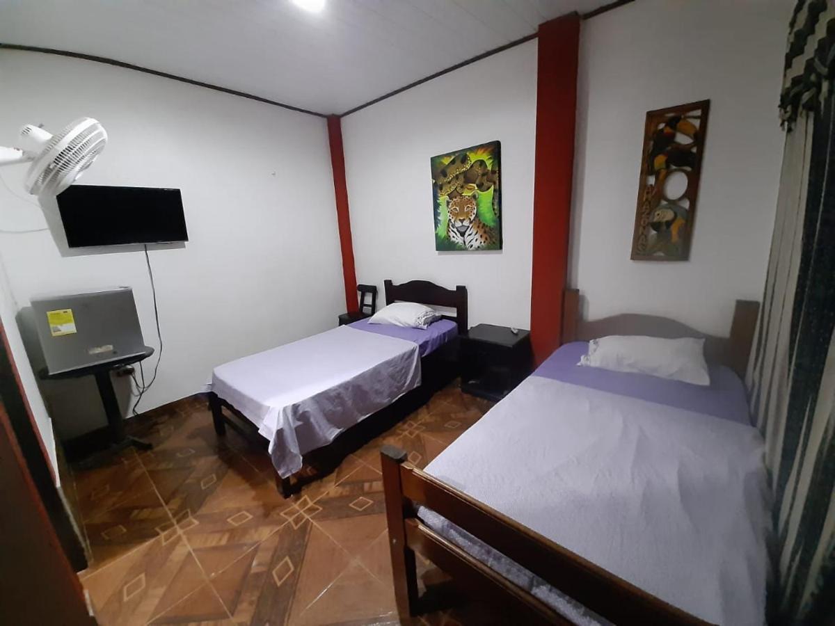 Hostal Selvatrip Leticia Kültér fotó